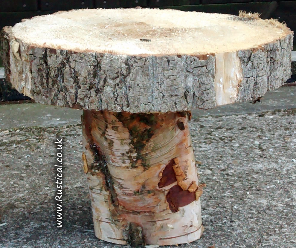 Rustic wooden rings for cake stand